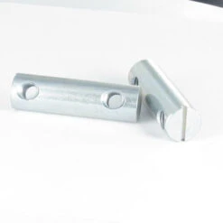 1 X PLOTS Acier Zingué 15X52 2 M8 FRAISES